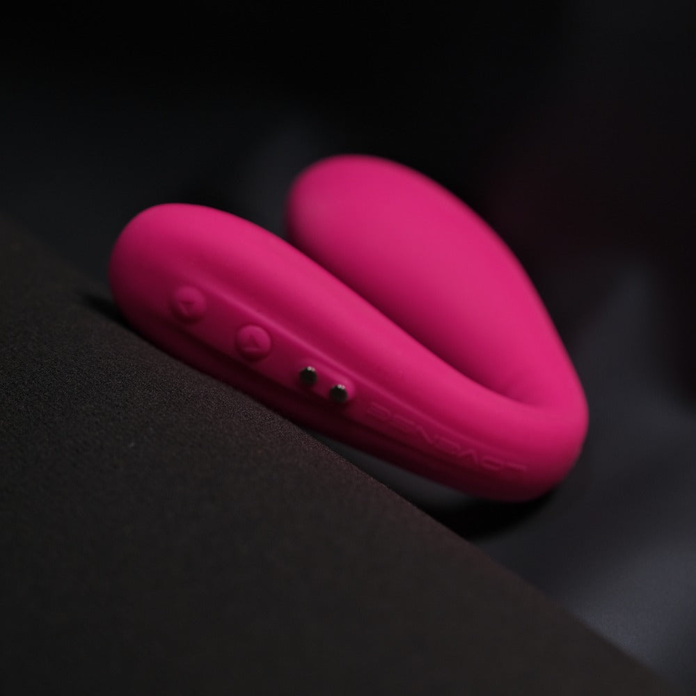 Lovense Dolce Premium-Doppelvibrator aus seidig weichem Silikon