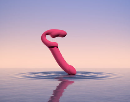 Lovense Lapis Strap-on Vibrator dekorativ vor einem Farbverlaufshintergrund