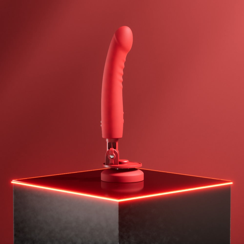 Lovense Mission 2 Vibrator mit verstellbarem Saugfuß auf glatter Oberfläche