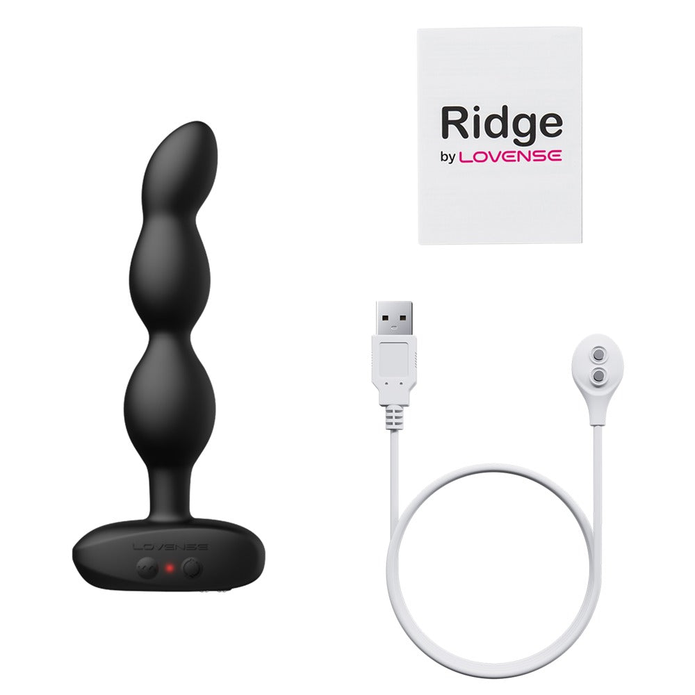 Lieferumfang des Lovense Ridge inklusive USB-Ladekabel
