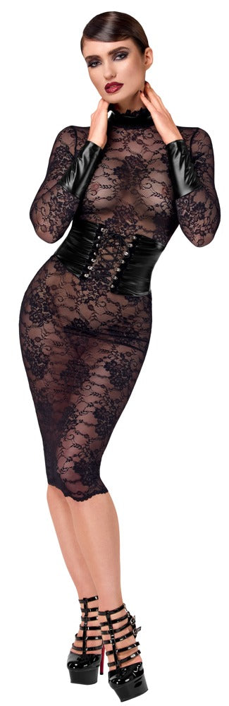 Model im Noir Kink Royal Midikleid mit Flockprint und Powerwetlook-Details in seitlicher Ansicht
