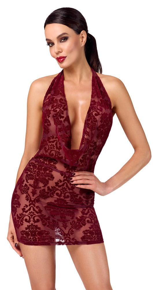 Model im Noir Kink Royal transparenten Neckholder-Minikleid mit Flockprint in Burgundrot in der Vorderansicht