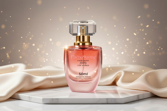 PheroStrong Beauty Pheromone Parfum für Frauen 50ml Flakon Detailansicht in warmem Farbverlauf