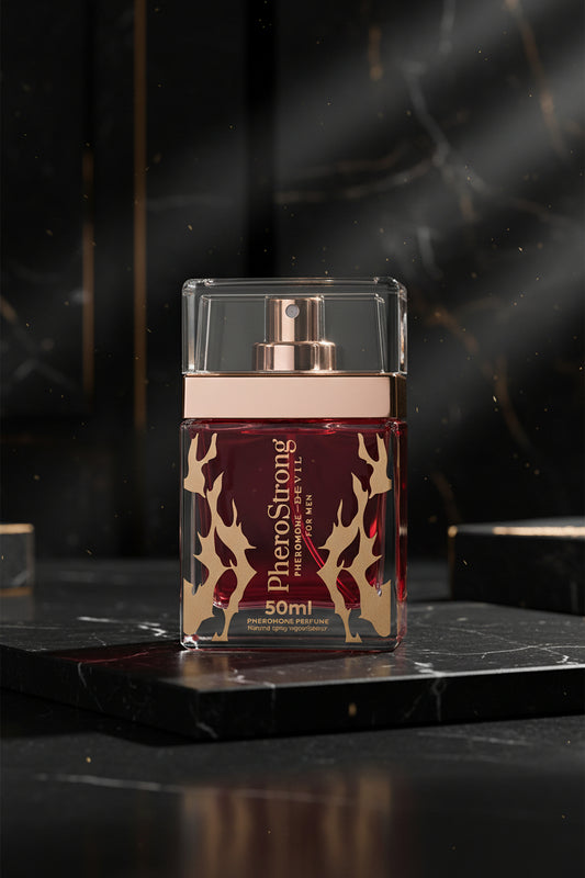 Detailansicht des PheroStrong Devil Pheromone Parfum für Männer 50ml mit intensiver Duftkomposition