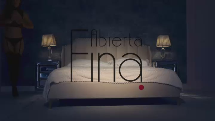 Videovorschau zum Abierta Fina Ouvert-Set mit busenfreiem Top und Straps-Slip