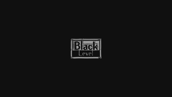 Videovorschau zum schwarzen Black Level Langarm-Lack-Minikleid mit Spitze