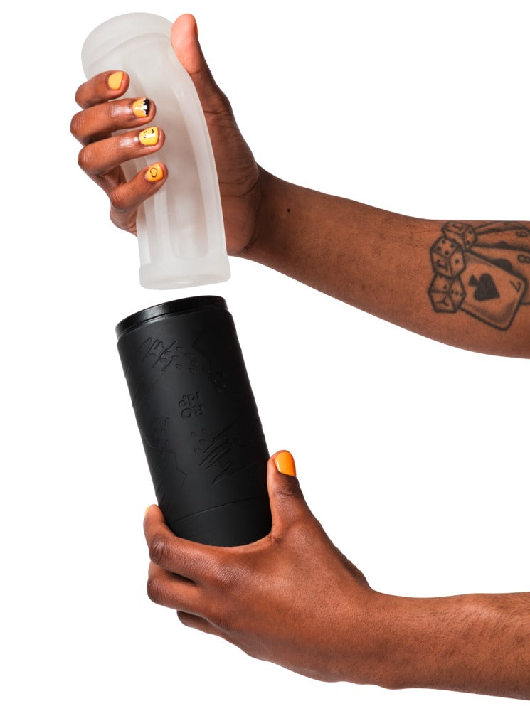 ROMP Dash Masturbator geöffnet mit sichtbarer Sleeve