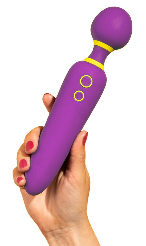 ROMP Flip Massagestab in der Anwendung in der Hand