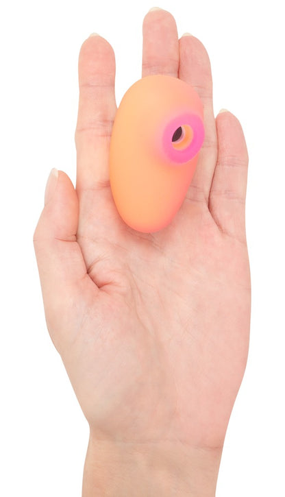 ROMP Kiss Pulsator in der Hand kompakte Größe