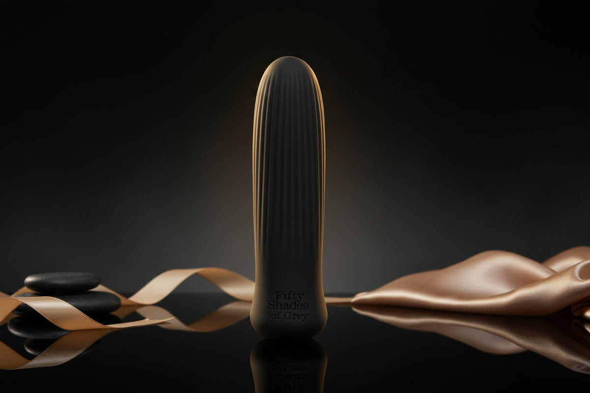 Sensation Bullet Vibrator von Fifty Shades of Grey in Silikon, passend für diskrete Anwendungen.