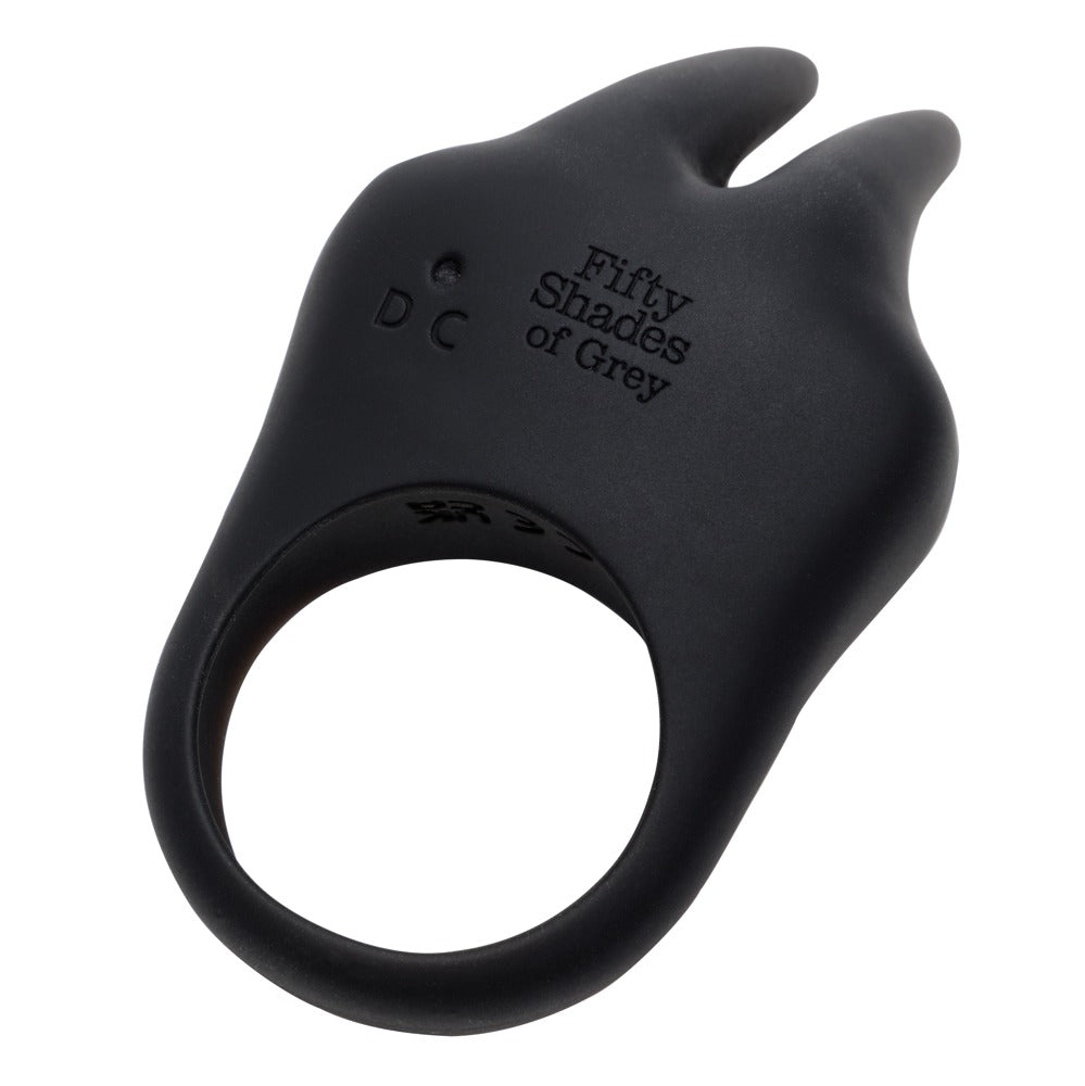 Rückansicht des Sensation Vibrating Rabbit Love Ring aus Silikon