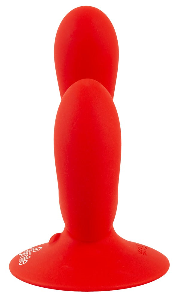 Sweet Smile Doppelvibrator in Rot – Seitenansicht mit länglichem Stimulationsarm und breitem Saugfuß
