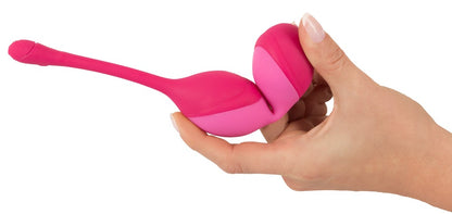 Sweet Smile Loveballs mit Fernbedienung in der Hand für einfache Steuerung