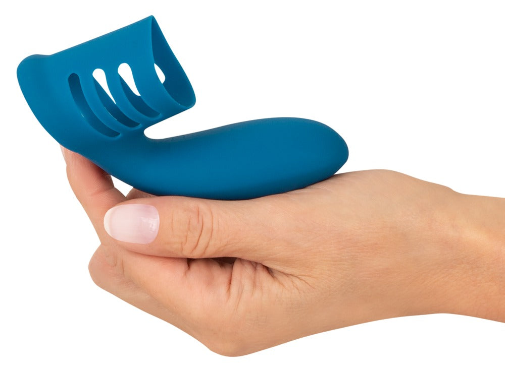 Sweet Smile Vibrating Cock Ring – flexibles Silikonmaterial in der Anwendung gezeigt
