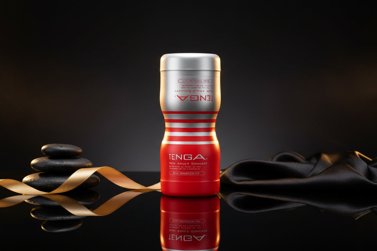 Tenga Dual Sensation Cup Masturbator rot Frontansicht diskretes Design