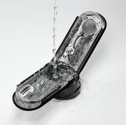 Detail der strukturierten Innenfläche des Tenga Flip 0 Gravity Schwarz