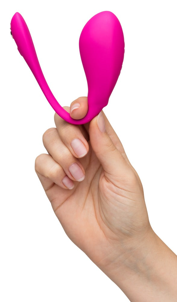 We-Vibe Jive 2 Vibro-Ei in Pink in der Hand in einer weiteren Produktansicht