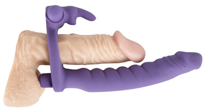 You2Toys Double Delight Anwendung mit Penisring und integriertem Dildo