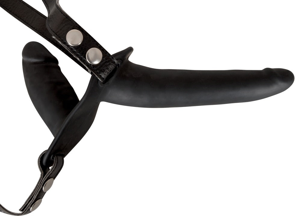 Verstellbarer Umschnallstring aus Lederimitat beim Double Strap-On
