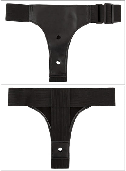 Strap-on String in Frontansicht ohne eingesetzte Toys